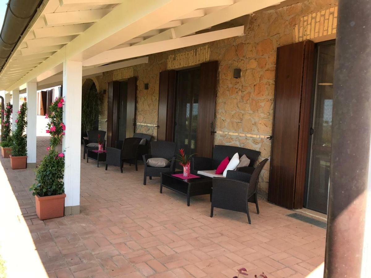 Il Casale Degli Ulivi - Agriturismo - Tenimenti Leone Lanuvio Екстер'єр фото